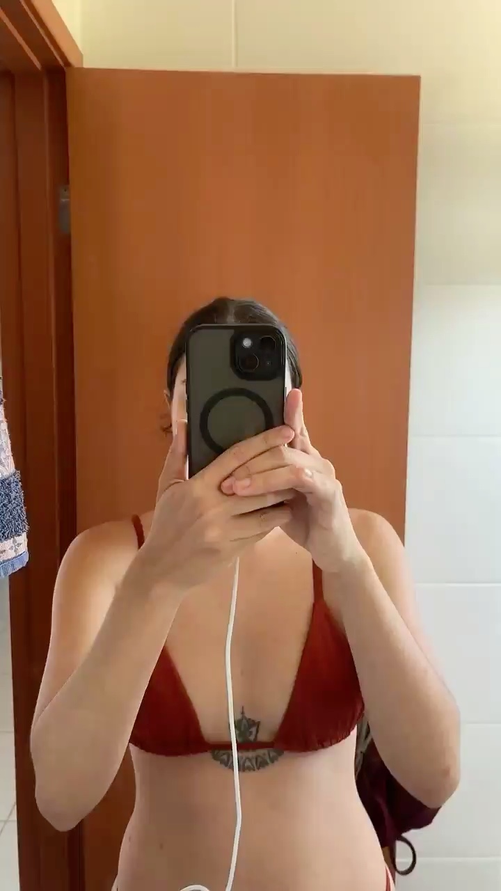 Carla Baptista