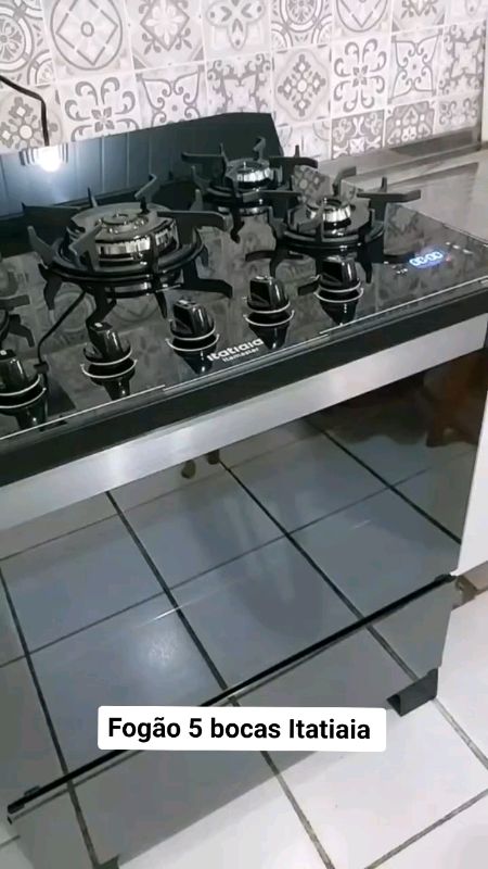 #Fogão 5 bocas #Itatiaia #itamaster  tripla chama 🔥🔥 com #touchscreen e time #cozinha #tecnologia