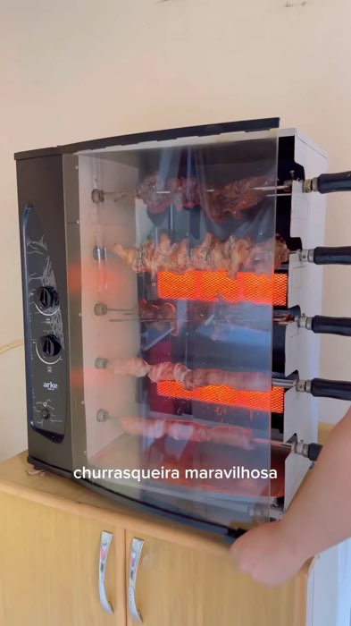 ￼#churrasqueira  #elétrica  #rotativa  3 #espetos  #cattiva  #smart  Arke Preta 110v