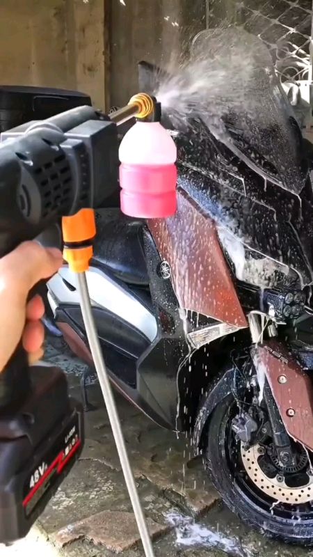 Lavadora de Alta Pressão Recarregável#lavadora#lavajato#alta#pressao#recarregavel#carro#moto#jardim#sujeirapesada