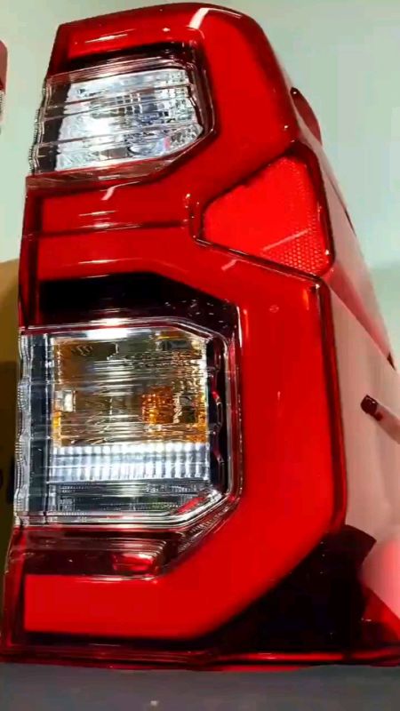 Kit Par Lanterna Led Hilux 2016 A 2024