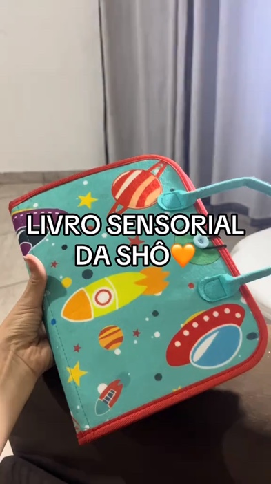 Livro sensorial infantil #bebê#livro#brinquedo#criança#infantil#ler#didático#criaça#colorido