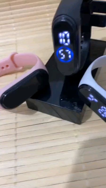 Relógio de Pulso Digital Com LED Unissex Esportivo #relogiodigital #moda #estilo #fyppp