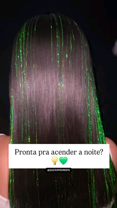 Essas mechas coloridas com efeito quase neon dão um UP no cabelo sem precisar pintar ou danificar #cabelocolorido #cabelolongo #mechascoloridas