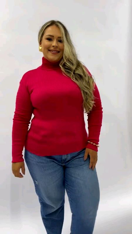blusa plus size cacharrel gola alta