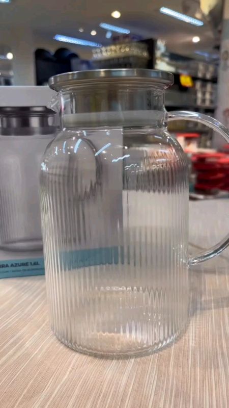 Jarra Twinkle de Vidro Borosilicato Canelado com Tampa em Aço Inox 1,5L #JarraTwinkle #JarraDeVidro #VidroCanelado #Jarra