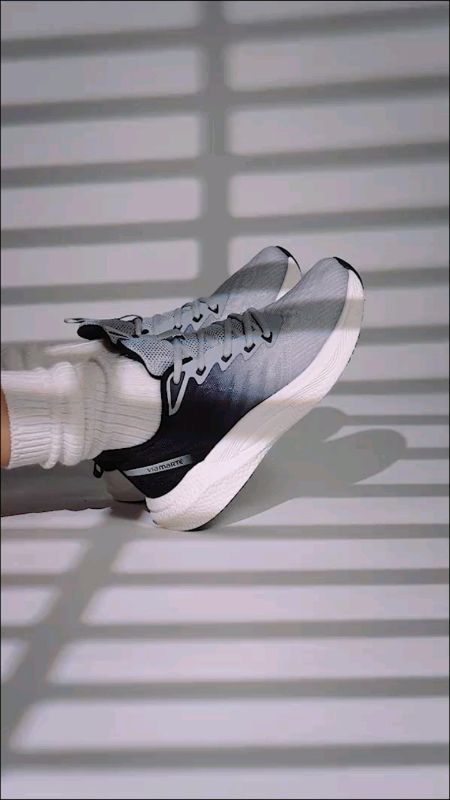 ✨ Tênis esportivo 😎👆 #tenis #viamarte #tenisesportivo