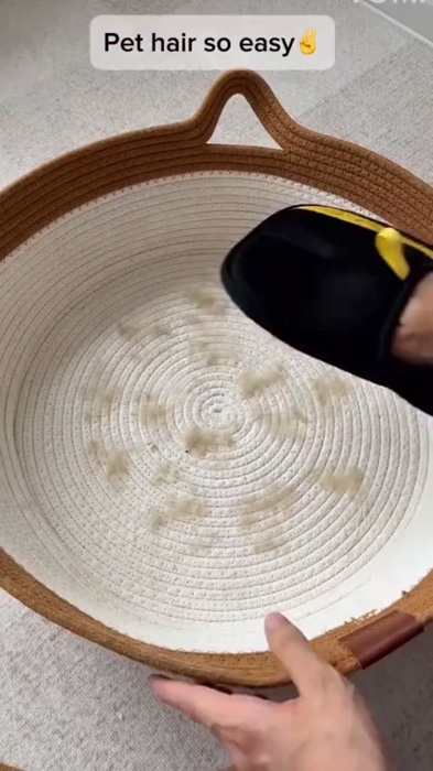 Removedor de pelos de pet; luvas para remoção de pelos com eletricidade estática; escova dupla face; escova para #RemovedorDePelos #TiraPelosPet #Luva