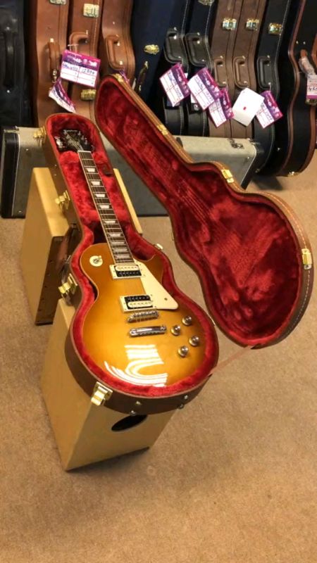 GUITARRA ELÉTRICA LES PAUL CLASSIC  Orientação da Mão destro #valeapena #acheinashopee #melhorcompra #guitarra #Banda #musica