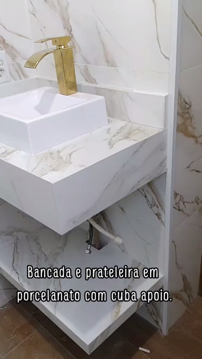 #PiaBancada em #Porcelanato #piabancada #banheiro #prateleira #porcelanato     #Prateleira