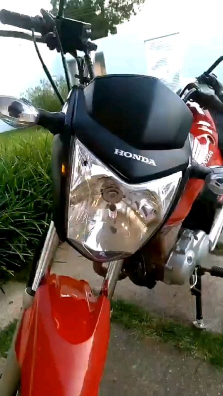 #farol #HondaFan #FarolTitan #PecasDeMoto #Carenagem#IluminaçãoMoto #FrenteDeFarol #Motopeças #HondaTitan #acessóriodemoto
