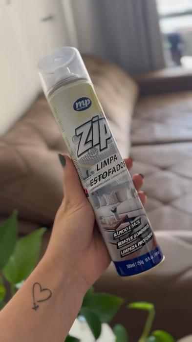 Espuma de limpeza zip #zip #espuma #limpeza #estofado #magica #sofá #limpeza