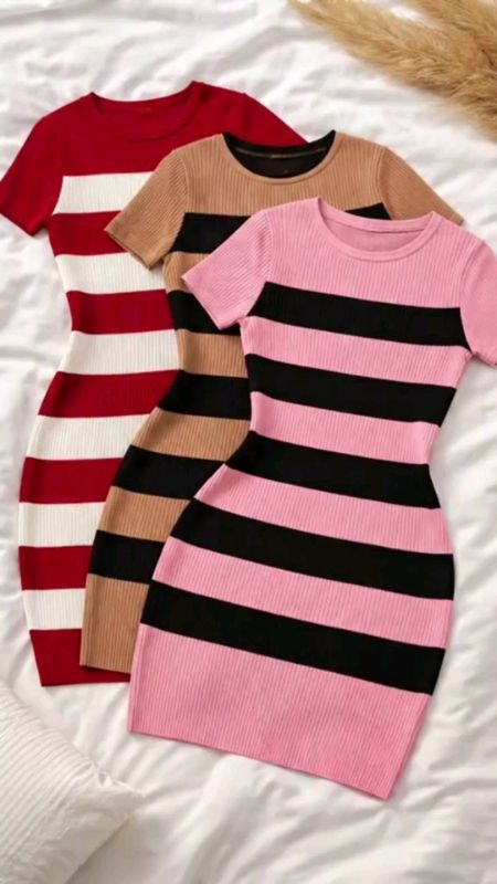 Vestido Midi Canelado Com Manga e Gola Redonda Estilo Blogueirinha Estilosa Confortável Básica #vestidinhomidi #vestidocanelado #vestidinho