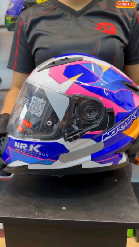 Capacete norisk FF302 soul #capacete #moto #motociclista #Norisk #protecao #capacetecolorido #soul
