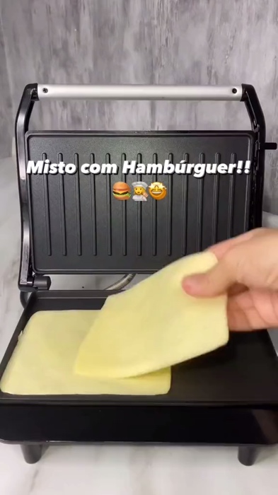 Sanduicheira elétrica #sanduicheira #lancheprático #CozinhaFácil #receitasrápidas #lanchecaseiro #culináriaemcasa#sanduícheperfeito #cozinhadodia