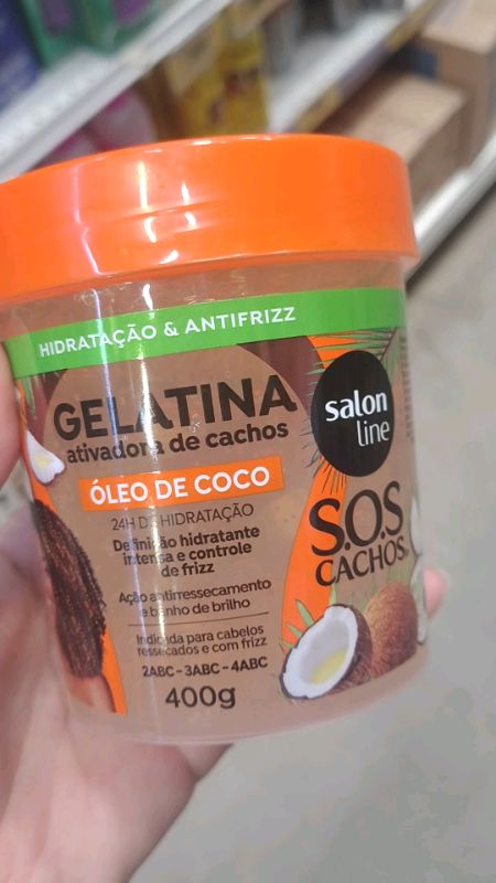 Gelatina Ativadora de Cachos Hidratação SOS Cachos Óleo de Coco 400g. #gelatina #gelatinaativadora #cachos #hidratacao