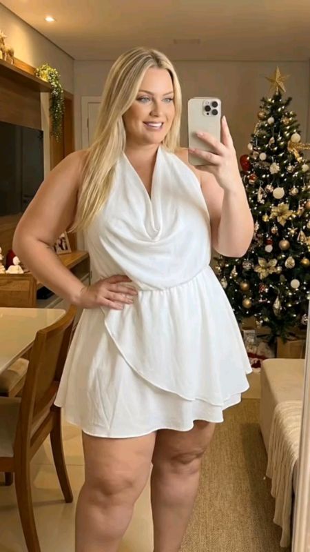 macaquinho vestido Plus size decotado frente única #macaquinho #plussize #elegante