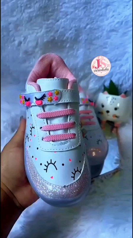 Tenis led meninas delicado #tenisinfantil #tenisled #delicado #encantador #acheinashopee