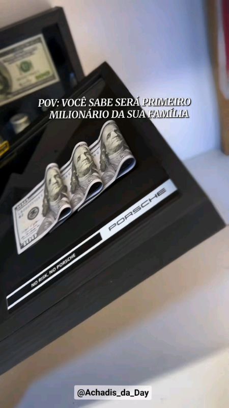 Quadro decorativo luxo, com miniatura porsche Gt3 Rs e dólar cenográfico..#quadrodecoratico #decoracao #quadros #porche