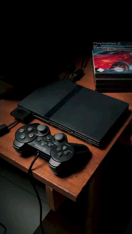 PlayStation 2 PS2 com dois controles #ps2 #sony #playstation #diversão