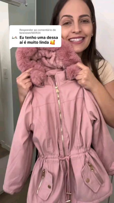 🧥 Apaixonei nessa jaqueta parka infantil peluciada com capuz conforto no frio #jaqueta #parka #infantil #inverno #casaco