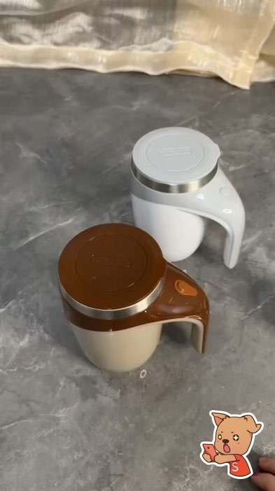 Misture café, leite e shakes com praticidade! Caneca mixer USB 380ml, térmica e automática. Disponível em duas cores.