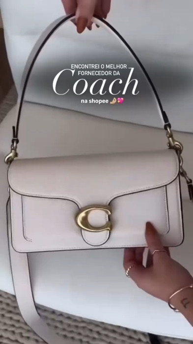👆🏽Uma bolsinha Carmen pra chamar de sua! Últimas unidades!!! #bolsa #pequena