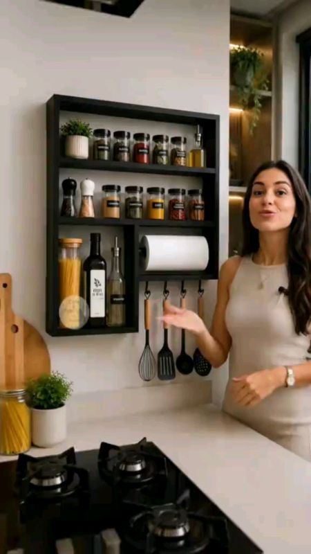 Prateleira organizadora para cozinha: mais espaço, organização e praticidade no dia a dia. #cozinha #organização #shopee