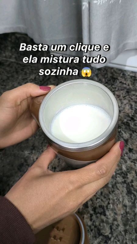#Caneca magnética automática# café da manhã