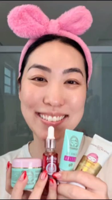 ￼Kit Renovadores Gota de Colágeno e Rosa Mosqueta Kokeshi #kitrenovador #peledeporcelana #skincare #colageno #rosamosqueta