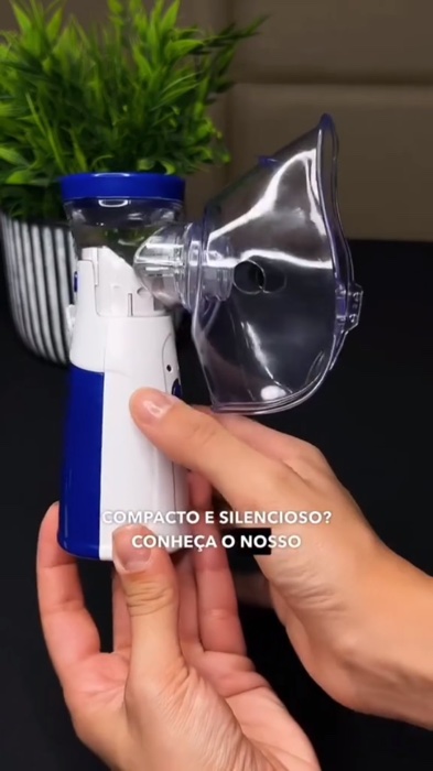 Inalador portátil ultrassônico silencioso para crianças e adultos. Ideal para uso em casa ou em viagens! #inaladorportatil #nebulizador #ultrassonico