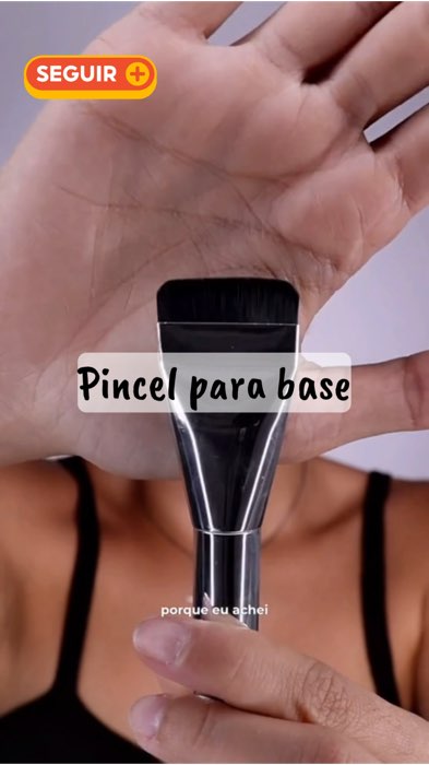 Pincel de base 🧡. #beleza #pinceldebase #make #pincelparacorretivo #pinceldemake #pinceldemaquiagem