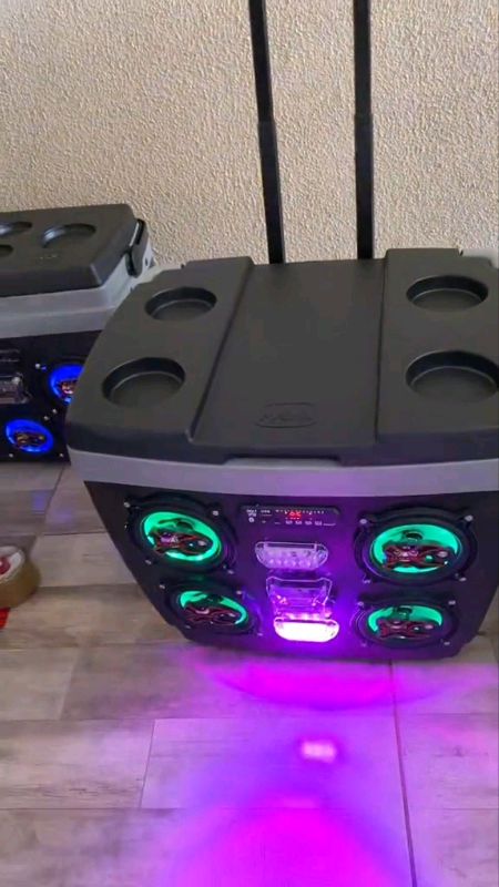 #caixatermica #cooler  #gelo#som #musica #altofalante #praia #pescaria #piscina #termica