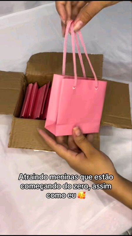 sacola bolsa papel pequena sacolinha 🛍️ ✨💕#sacola  #sacoladepapelpequena #minisacola #sacoladelembrancinha #SACOLAPAPEL #sacolinha