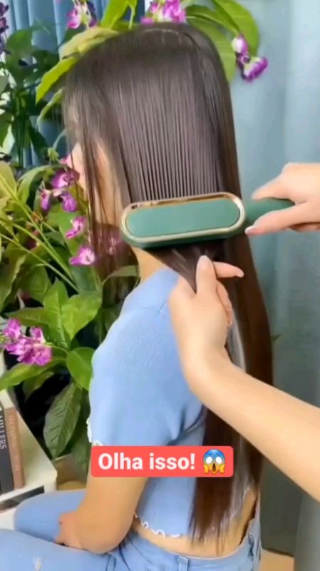 Escova Alisadora 5 em 1 Bivolt Alinha e Reduz Frizz #Cabelos #Praticidade #Achadinhos