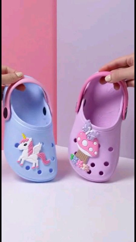 Kit com 2 pares de babuche infantil #voltaasaulas #babuche #sapatoinfantil