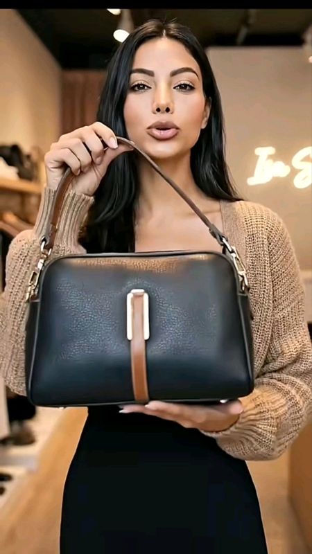Bolsa Feminina #bolsa #feminina #bolsaombro #bicicleta