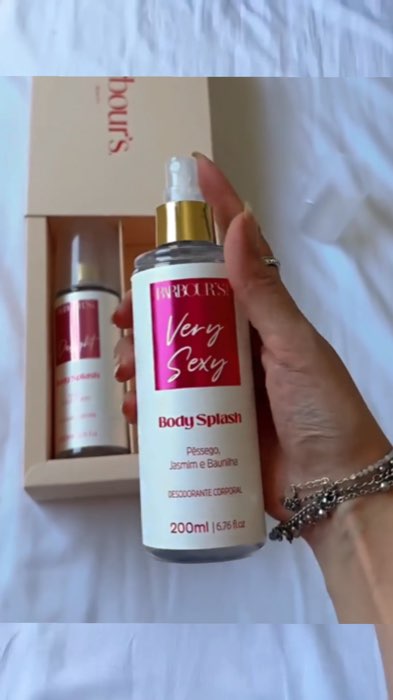 Body splash very sexy GOSTOU?! clica na sacola laranja aqui em cima 👆🏾🧡 #perfume #bodysplash #sho #feminino