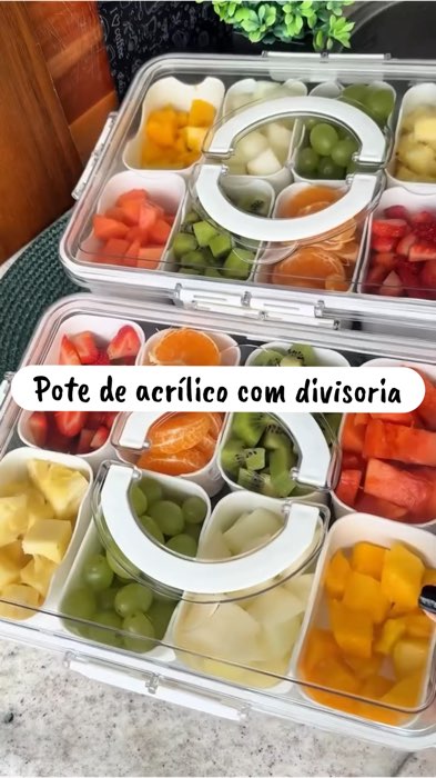 Pote de acrílico com divisórias. #pote #portafruta #organizacao #geladeira #garimpozu #dieta #organizacaodieta