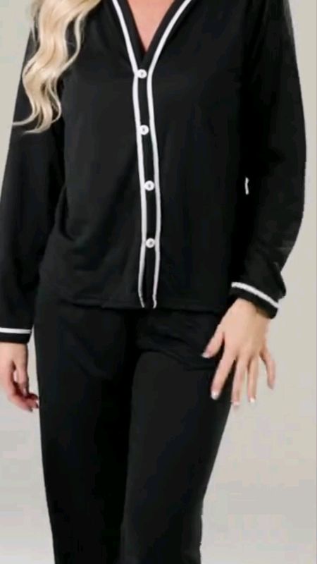 Pijama longo americano de botão feminino