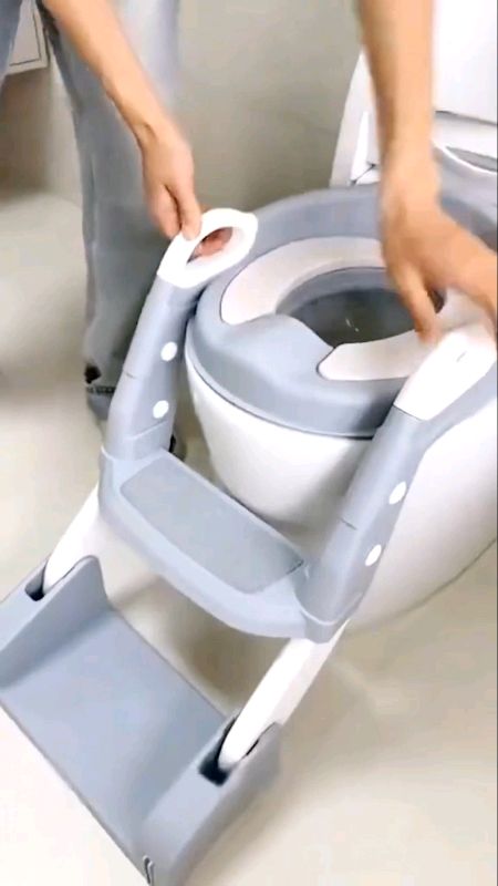 Troninho Assento Redutor com Escada. #troninhocomescada #assentoredutorinfantil #desfralde