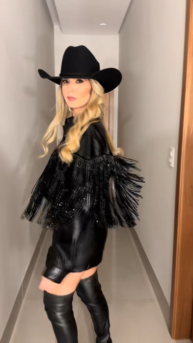 Jaqueta Feminina Couro Fake Country com Franjas Western Luxo Moda Cowboy Outono Inverno Blogueira Tendência 2025 #jaqueta #courofake #franjas #festa #