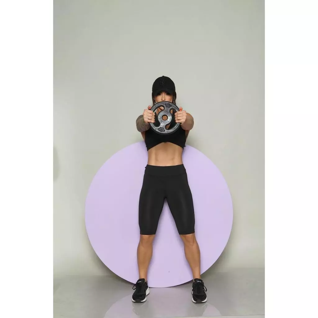Bermuda Ciclista Suplex Feminina Fitnes Academia Lisa Plus Size Básica Dança Pilates Caminhada Passeio